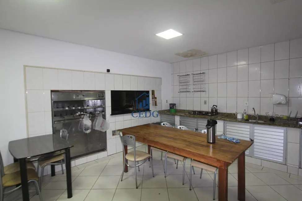 Apartamento com 4 quartos à venda, 187m2 em Centro, Balneario Camboriu - SC - imagem 8 Foto 8 de Apartamento com 4 quartos à venda, 187m2 em Centro, Balneario Camboriu - SC