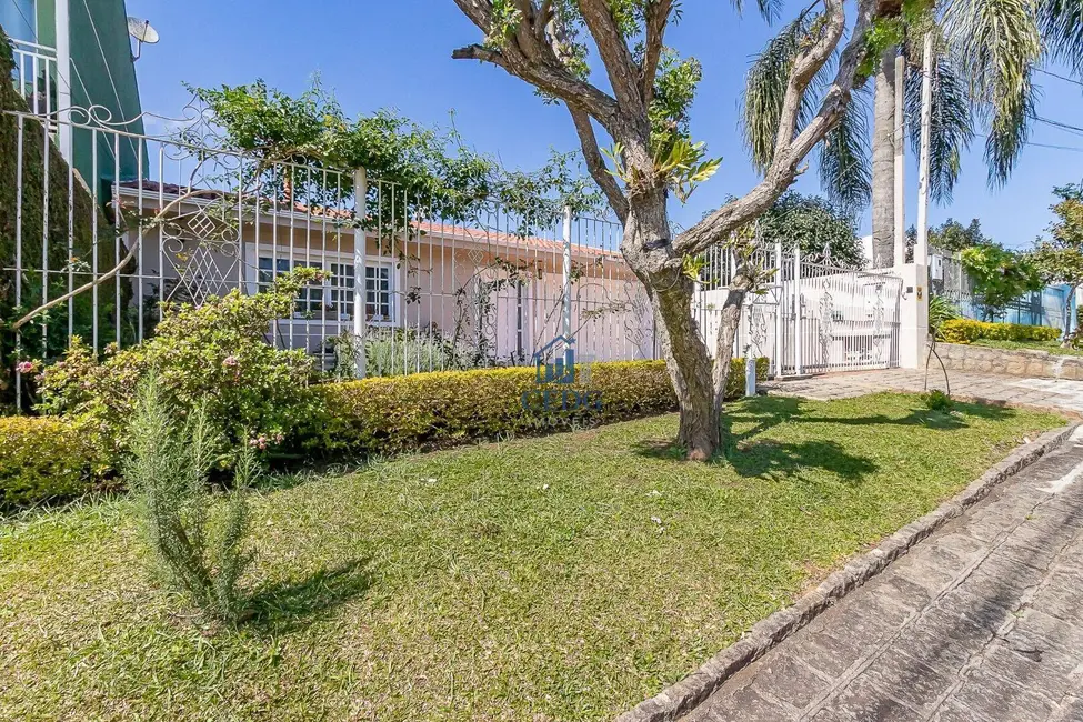 Casa com 3 quartos à venda, 342m2 em Santa Cândida, Curitiba - PR - imagem 9 Foto 9 de Casa com 3 quartos à venda, 342m2 em Santa Cândida, Curitiba - PR