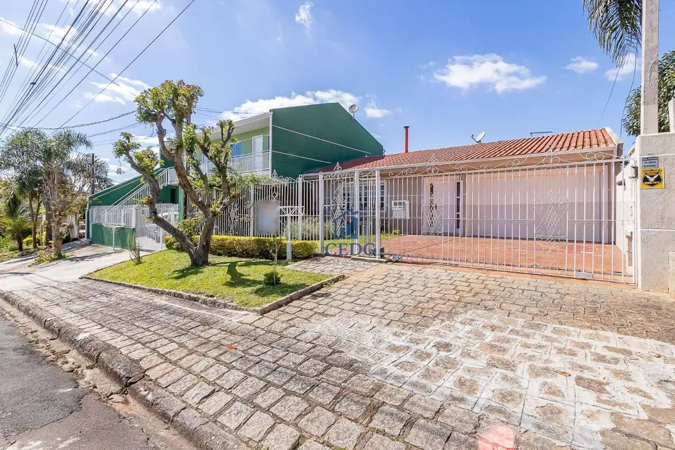 Casa com 3 quartos à venda, 342m2 em Santa Cândida, Curitiba - PR - imagem 2 Foto 2 de Casa com 3 quartos à venda, 342m2 em Santa Cândida, Curitiba - PR