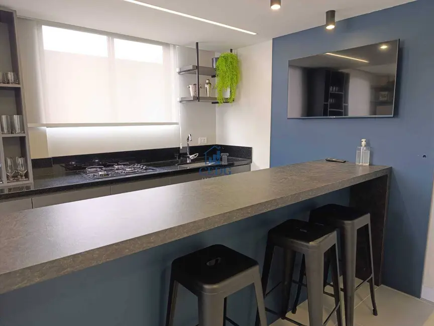 Apartamento com 2 quartos à venda, 56m2 em Santa Quitéria, Curitiba - PR - imagem 9 Foto 9 de Apartamento com 2 quartos à venda, 56m2 em Santa Quitéria, Curitiba - PR