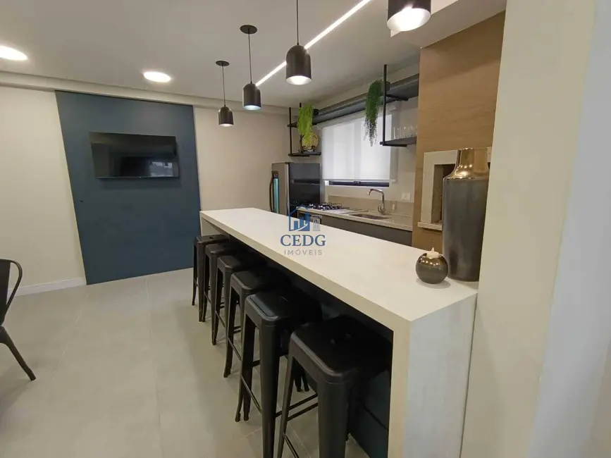 Apartamento com 2 quartos à venda, 56m2 em Santa Quitéria, Curitiba - PR - imagem 6 Foto 6 de Apartamento com 2 quartos à venda, 56m2 em Santa Quitéria, Curitiba - PR