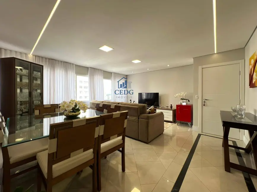 Foto 5 de Apartamento com 3 quartos à venda, 102m2 em Bigorrilho, Curitiba - PR