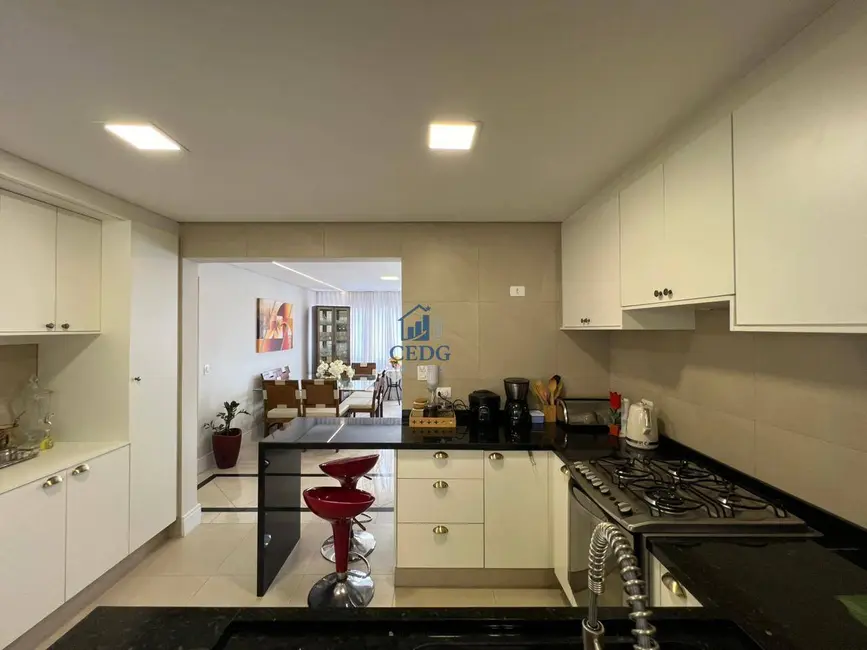 Foto 9 de Apartamento com 3 quartos à venda, 102m2 em Bigorrilho, Curitiba - PR