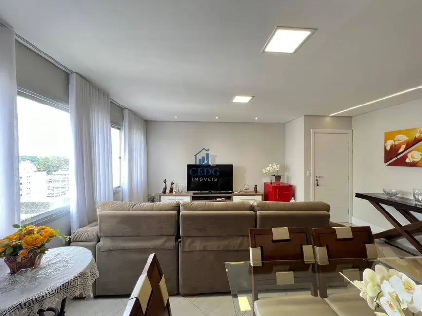 Foto 4 de Apartamento com 3 quartos à venda, 102m2 em Bigorrilho, Curitiba - PR