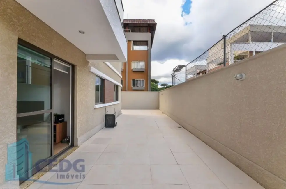 Foto 3 de Apartamento com 2 quartos à venda, 60m2 em Bigorrilho, Curitiba - PR