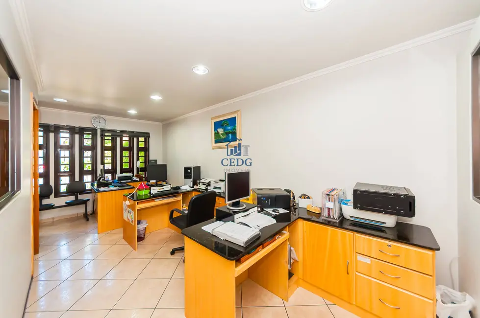 Casa com 3 quartos à venda, 416m2 em Bacacheri, Curitiba - PR - imagem 9 Foto 9 de Casa com 3 quartos à venda, 416m2 em Bacacheri, Curitiba - PR