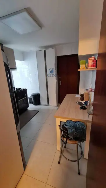 Foto 6 de Apartamento com 3 quartos à venda, 82m2 em Água Verde, Curitiba - PR
