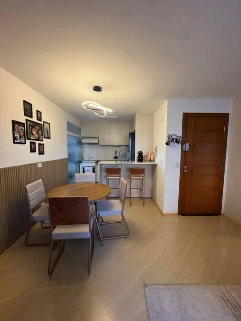 Foto 8 de Apartamento com 3 quartos à venda, 58m2 em Pinheirinho, Curitiba - PR
