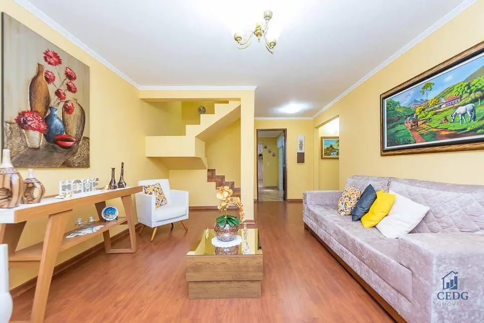 Foto 4 de Sobrado com 4 quartos à venda, 119m2 em Xaxim, Curitiba - PR