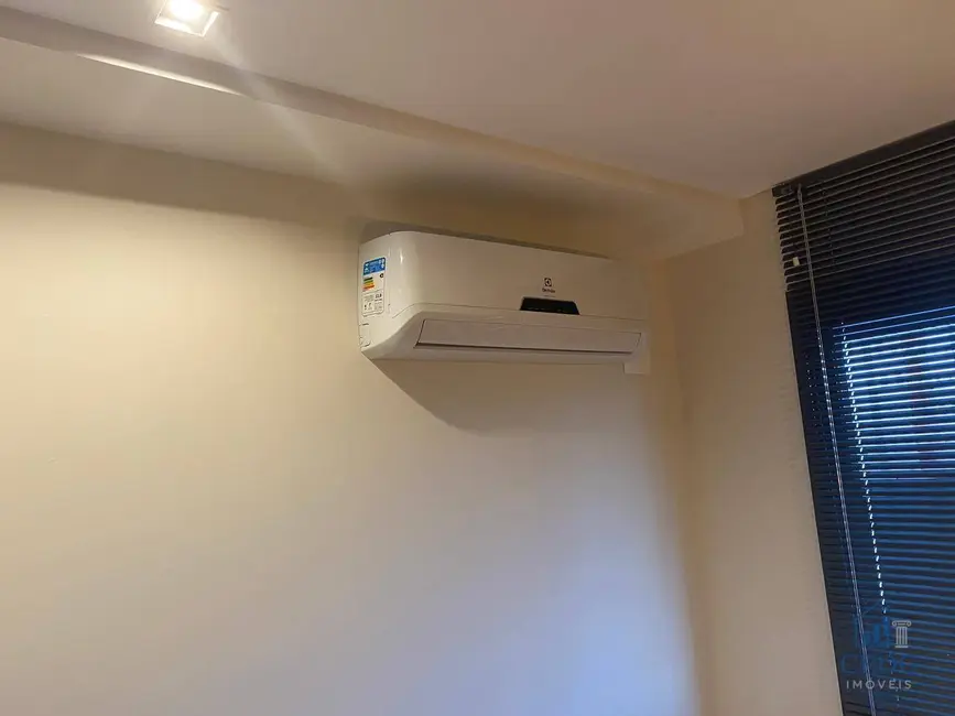 Foto 9 de Sala Comercial à venda e para alugar, 29m2 em Bigorrilho, Curitiba - PR