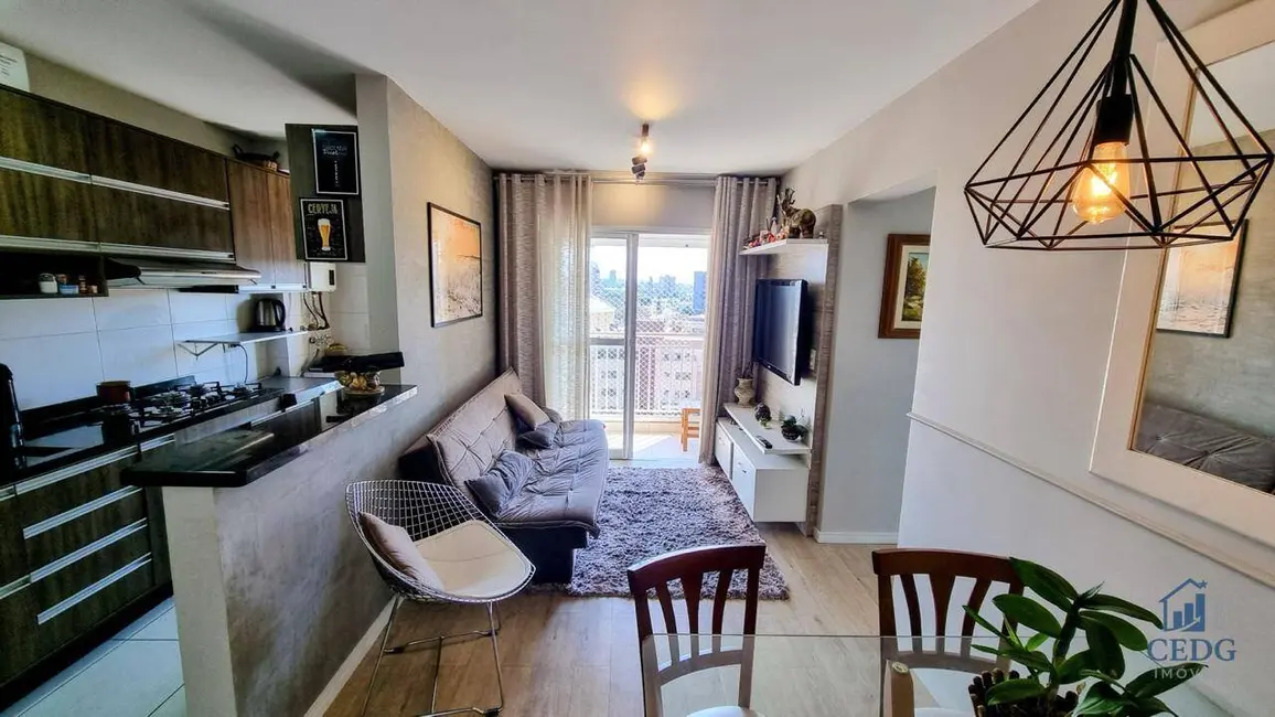 Foto 4 de Apartamento com 2 quartos à venda, 51m2 em Capão Raso, Curitiba - PR