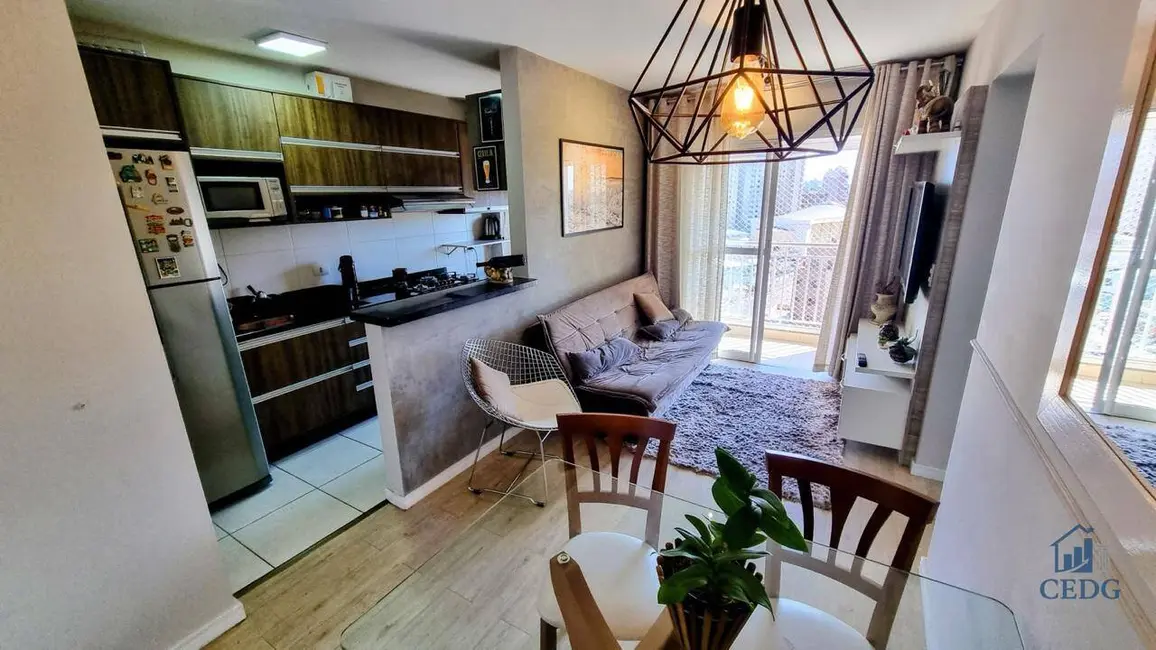 Foto 5 de Apartamento com 2 quartos à venda, 51m2 em Capão Raso, Curitiba - PR