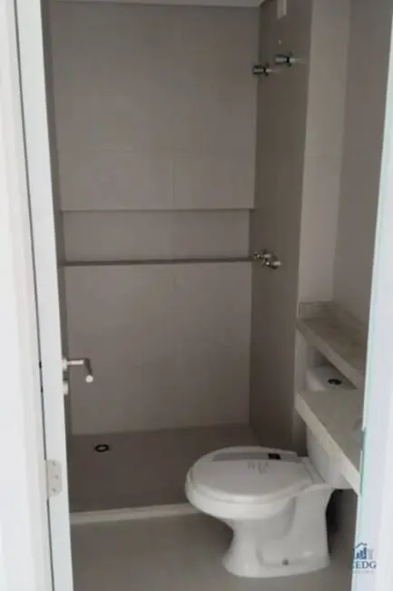 Foto 4 de Apartamento com 2 quartos à venda, 48m2 em Capão Raso, Curitiba - PR