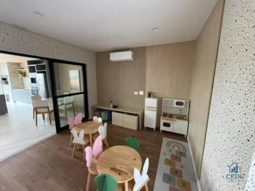 Foto 8 de Apartamento com 2 quartos à venda, 48m2 em Capão Raso, Curitiba - PR