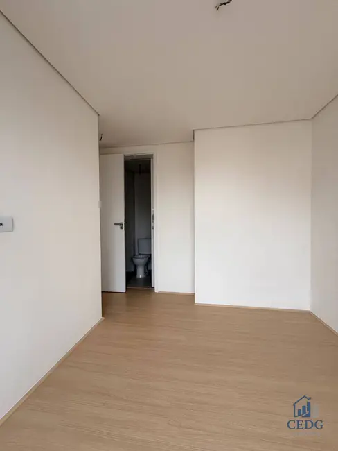Foto 5 de Apartamento com 2 quartos à venda, 50m2 em Capão Raso, Curitiba - PR