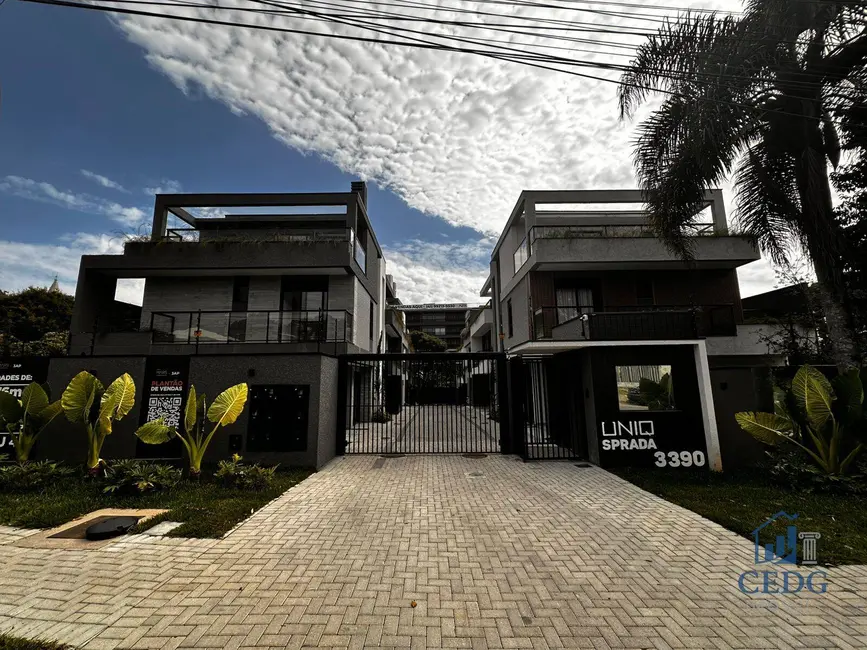 Foto 3 de Casa com 2 quartos à venda, 164m2 em Campo Comprido, Curitiba - PR