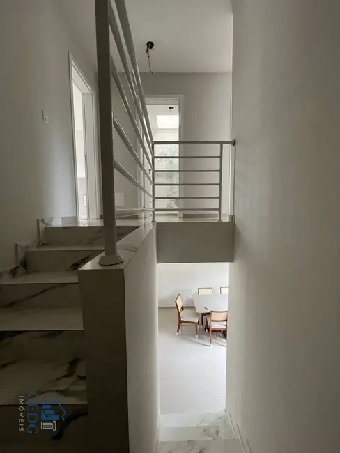 Foto 5 de Casa com 3 quartos à venda, 110m2 em Campo Comprido, Curitiba - PR