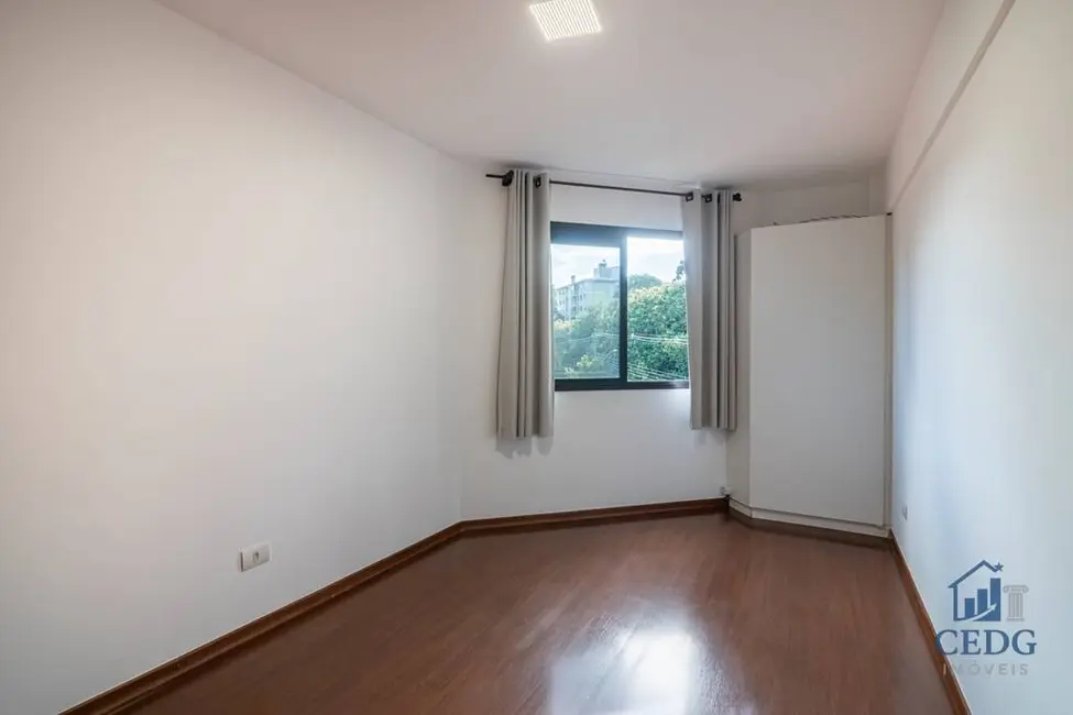 Foto 9 de Apartamento à venda em Bacacheri, Curitiba - PR