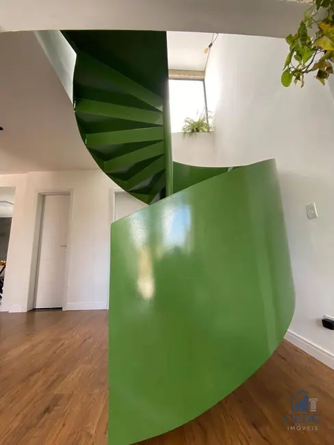 Foto 3 de Casa com 5 quartos à venda, 238m2 em Pilarzinho, Curitiba - PR