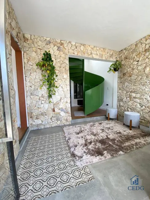 Foto 6 de Casa com 5 quartos à venda, 238m2 em Pilarzinho, Curitiba - PR