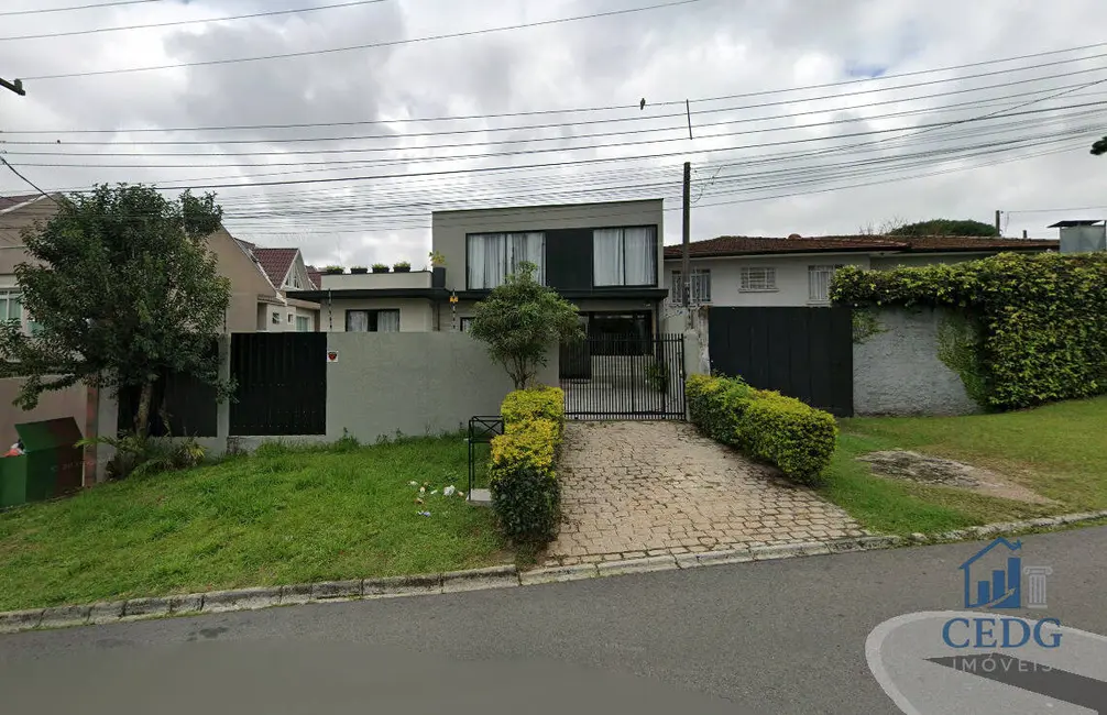 Foto 1 de Casa com 5 quartos à venda, 238m2 em Pilarzinho, Curitiba - PR