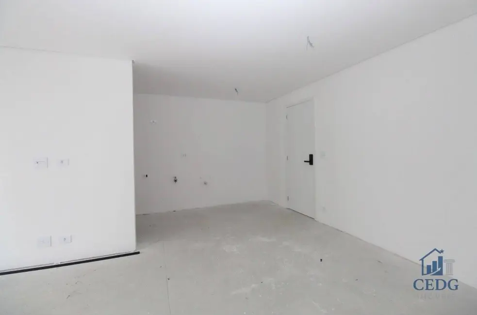Foto 5 de Apartamento com 2 quartos à venda, 63m2 em Cristo Rei, Curitiba - PR