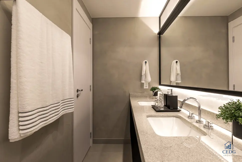 Apartamento com 2 quartos à venda, 78m2 em Curitiba - PR - imagem 5 Foto 5 de Apartamento com 2 quartos à venda, 78m2 em Curitiba - PR