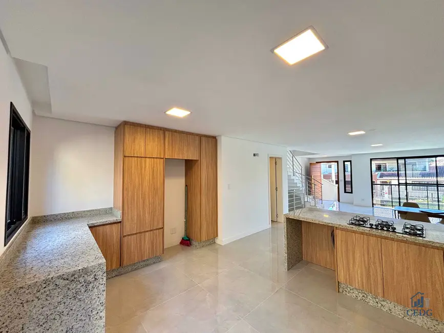 Foto 7 de Casa com 4 quartos à venda, 268m2 em Tingui, Curitiba - PR
