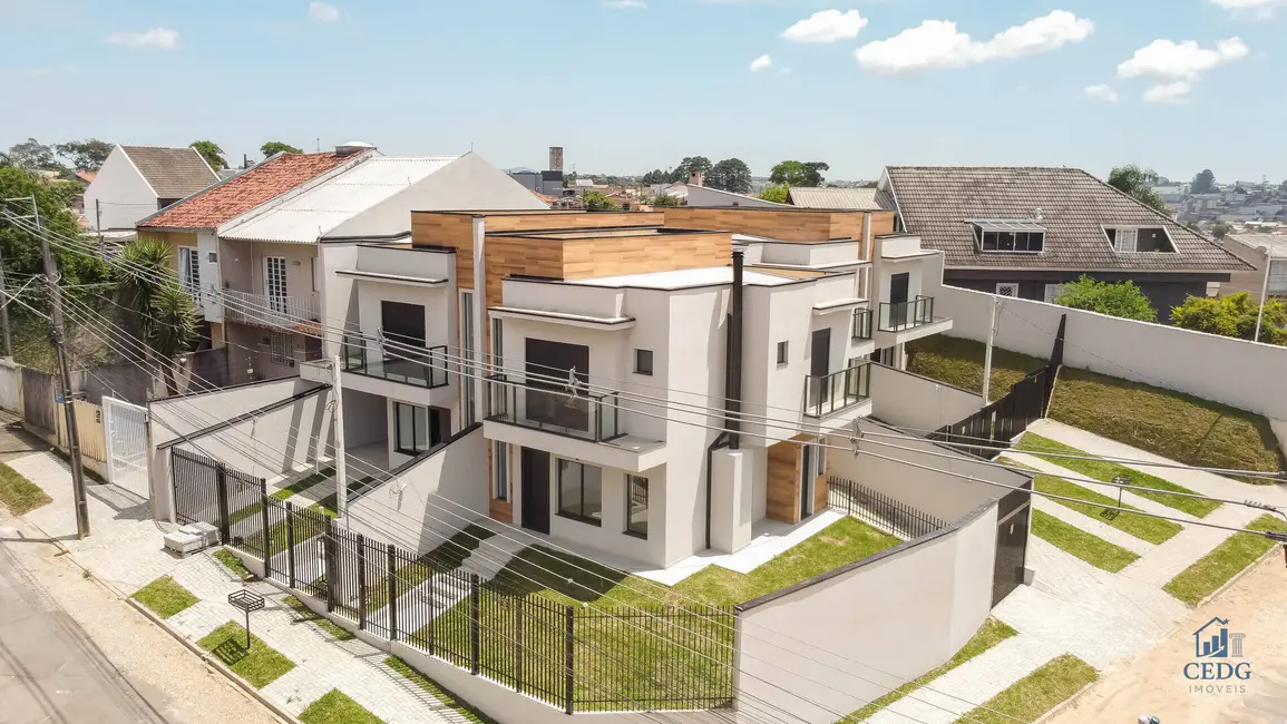 Sobrado com 3 quartos à venda, 103m2 em Atuba, Curitiba - PR - imagem 1 Foto 1 de Sobrado com 3 quartos à venda, 103m2 em Atuba, Curitiba - PR