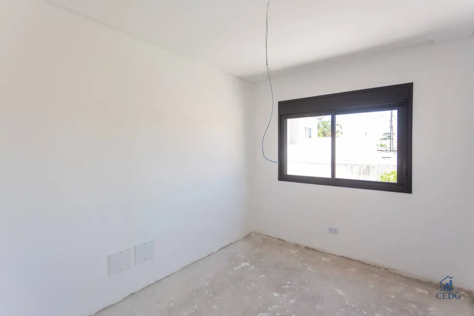 Sobrado com 3 quartos à venda, 103m2 em Atuba, Curitiba - PR - imagem 5 Foto 5 de Sobrado com 3 quartos à venda, 103m2 em Atuba, Curitiba - PR