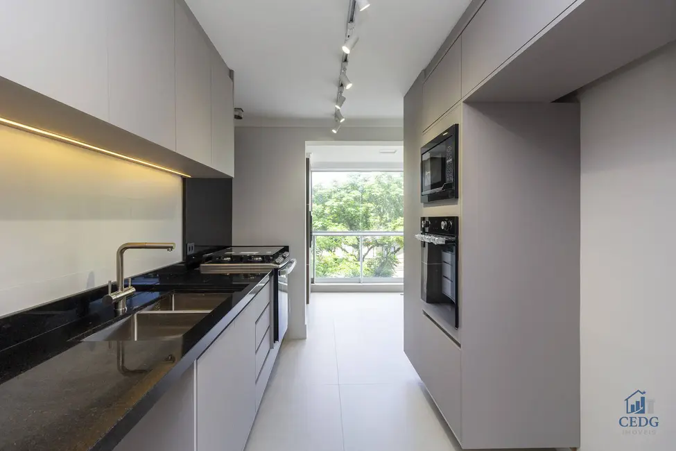 Apartamento com 3 quartos à venda, 158m2 em Água Verde, Curitiba - PR - imagem 7 Foto 7 de Apartamento com 3 quartos à venda, 158m2 em Água Verde, Curitiba - PR