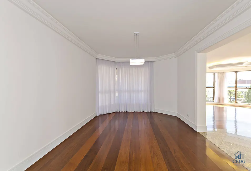 Foto 8 de Apartamento com 4 quartos à venda, 302m2 em Batel, Curitiba - PR