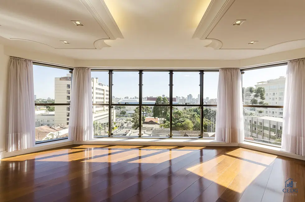 Foto 5 de Apartamento com 4 quartos à venda, 302m2 em Batel, Curitiba - PR