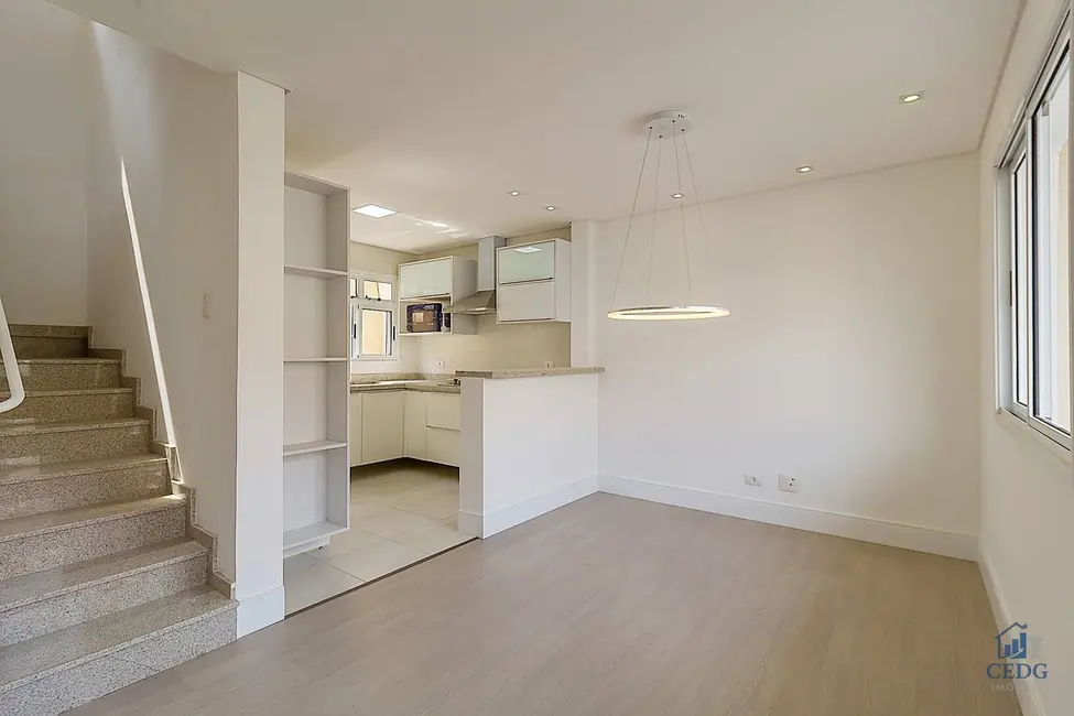 Casa com 3 quartos à venda, 96m2 em Barreirinha, Curitiba - PR - imagem 2 Foto 2 de Casa com 3 quartos à venda, 96m2 em Barreirinha, Curitiba - PR