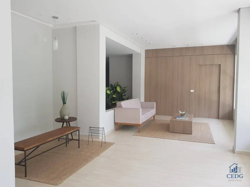 Apartamento com 3 quartos à venda, 77m2 em Mercês, Curitiba - PR - imagem 3 Foto 3 de Apartamento com 3 quartos à venda, 77m2 em Mercês, Curitiba - PR