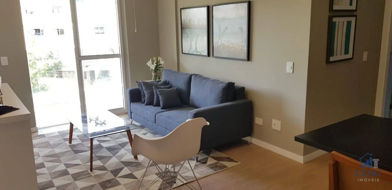 Apartamento com 3 quartos à venda, 77m2 em Mercês, Curitiba - PR - imagem 5 Foto 5 de Apartamento com 3 quartos à venda, 77m2 em Mercês, Curitiba - PR