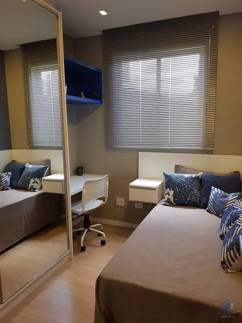 Apartamento com 3 quartos à venda, 77m2 em Mercês, Curitiba - PR - imagem 9 Foto 9 de Apartamento com 3 quartos à venda, 77m2 em Mercês, Curitiba - PR