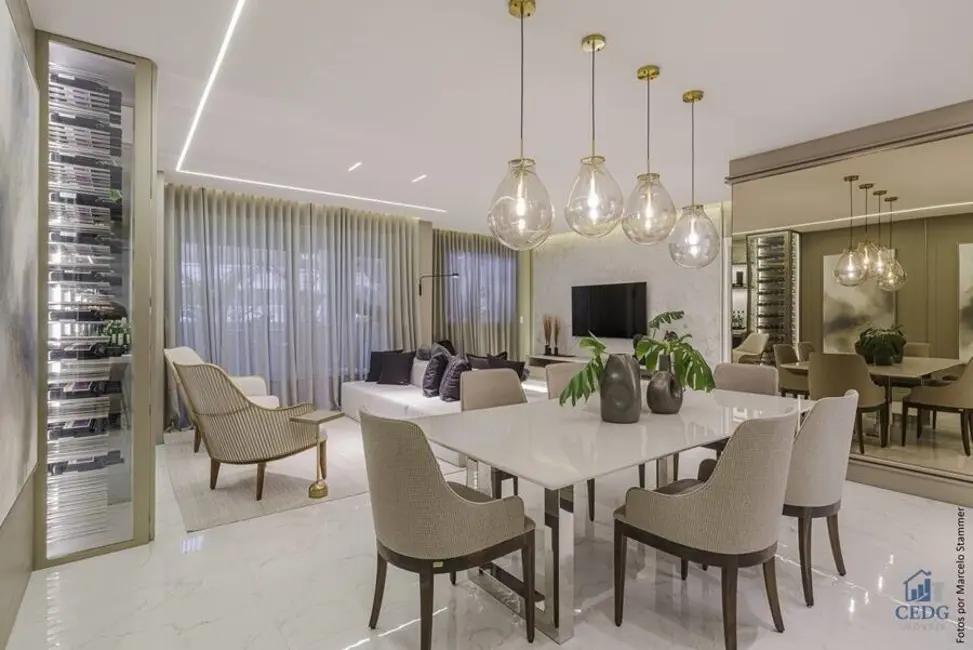 Apartamento com 3 quartos à venda, 145m2 em Juvevê, Curitiba - PR - imagem 3 Foto 3 de Apartamento com 3 quartos à venda, 145m2 em Juvevê, Curitiba - PR