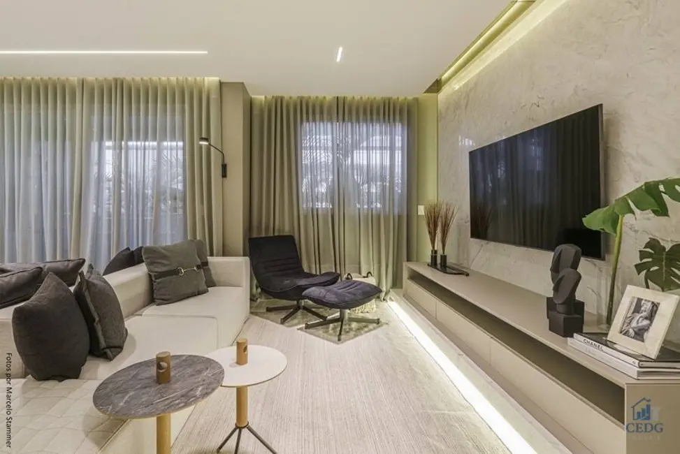 Apartamento com 3 quartos à venda, 145m2 em Juvevê, Curitiba - PR - imagem 7 Foto 7 de Apartamento com 3 quartos à venda, 145m2 em Juvevê, Curitiba - PR