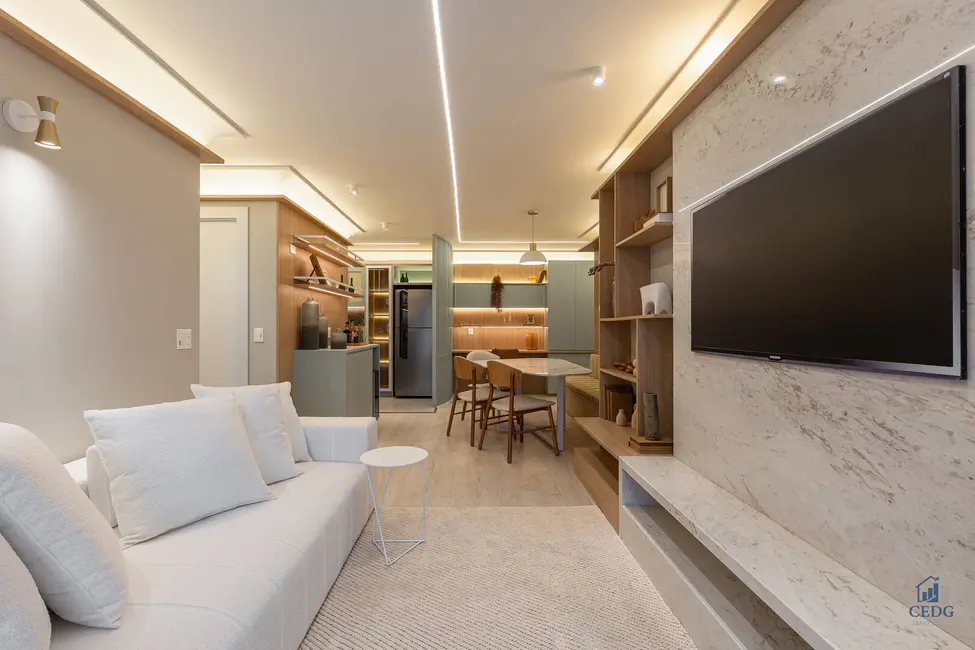 Foto 3 de Apartamento com 2 quartos à venda, 91m2 em Ahú, Curitiba - PR