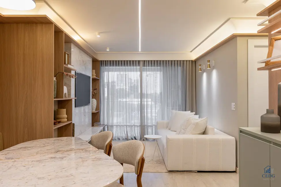 Foto 6 de Apartamento com 2 quartos à venda, 91m2 em Ahú, Curitiba - PR