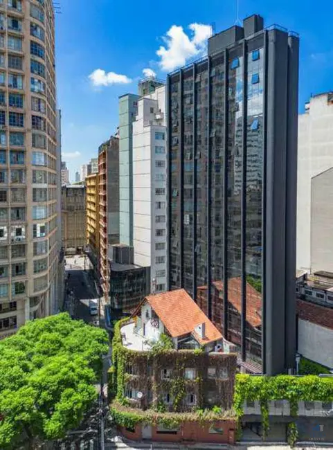 Apartamento com 1 quarto à venda, 19m2 em Centro, Curitiba - PR - imagem 4 Foto 4 de Apartamento com 1 quarto à venda, 19m2 em Centro, Curitiba - PR