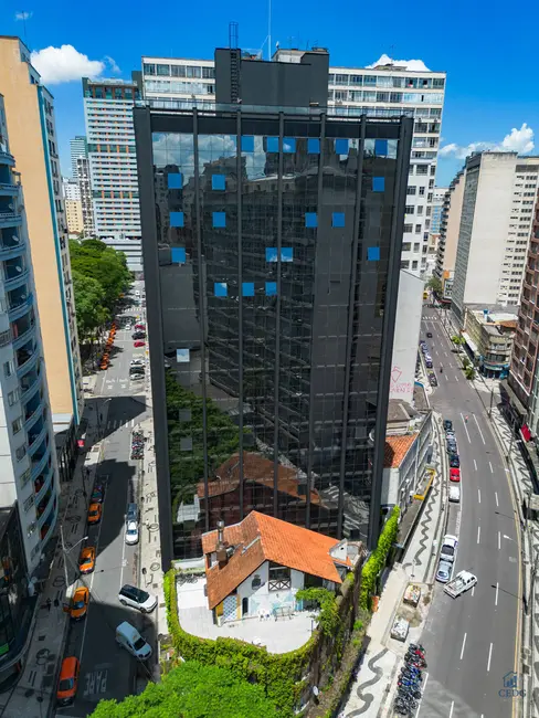 Apartamento com 1 quarto à venda, 19m2 em Centro, Curitiba - PR - imagem 1 Foto 1 de Apartamento com 1 quarto à venda, 19m2 em Centro, Curitiba - PR