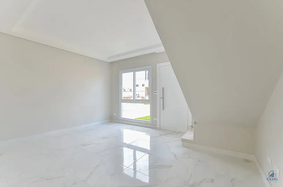 Casa com 3 quartos à venda, 112m2 em Cidade Industrial, Curitiba - PR - imagem 8 Foto 8 de Casa com 3 quartos à venda, 112m2 em Cidade Industrial, Curitiba - PR