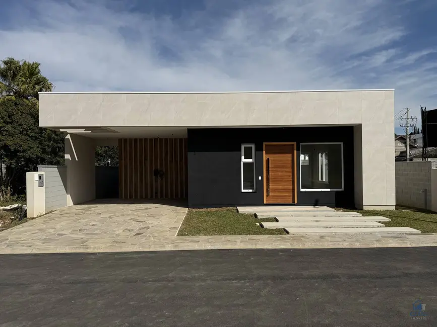 Foto 2 de Casa com 4 quartos à venda, 207m2 em Santa Felicidade, Curitiba - PR