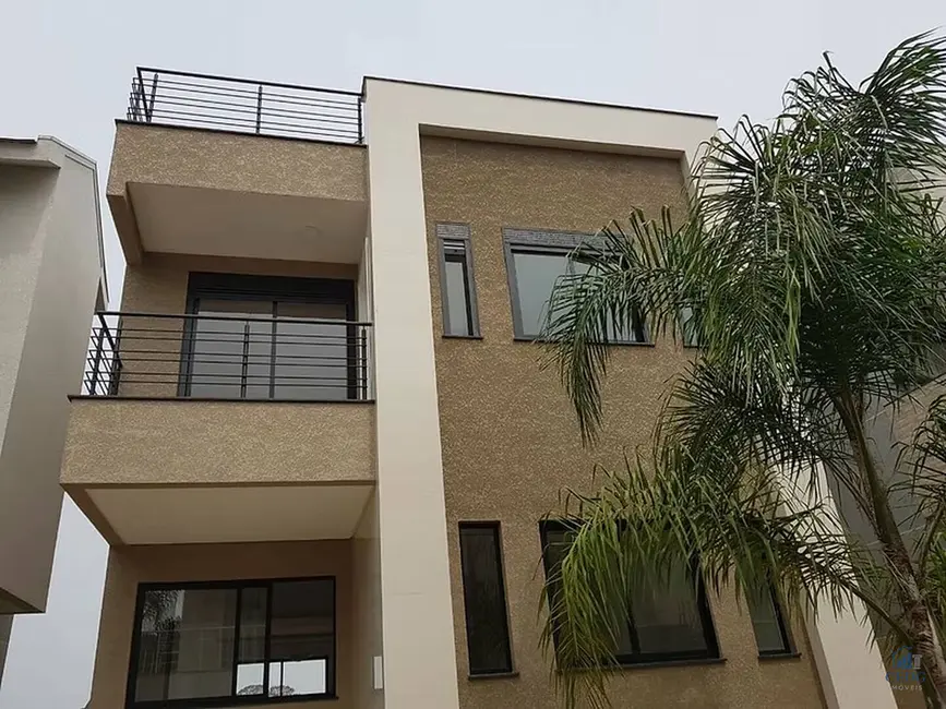 Foto 1 de Casa com 4 quartos à venda, 264m2 em Campo Comprido, Curitiba - PR