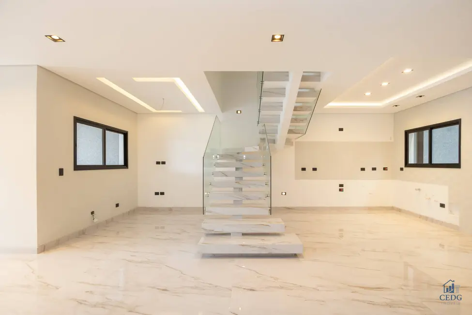 Foto 4 de Casa com 3 quartos à venda, 228m2 em Vista Alegre, Curitiba - PR