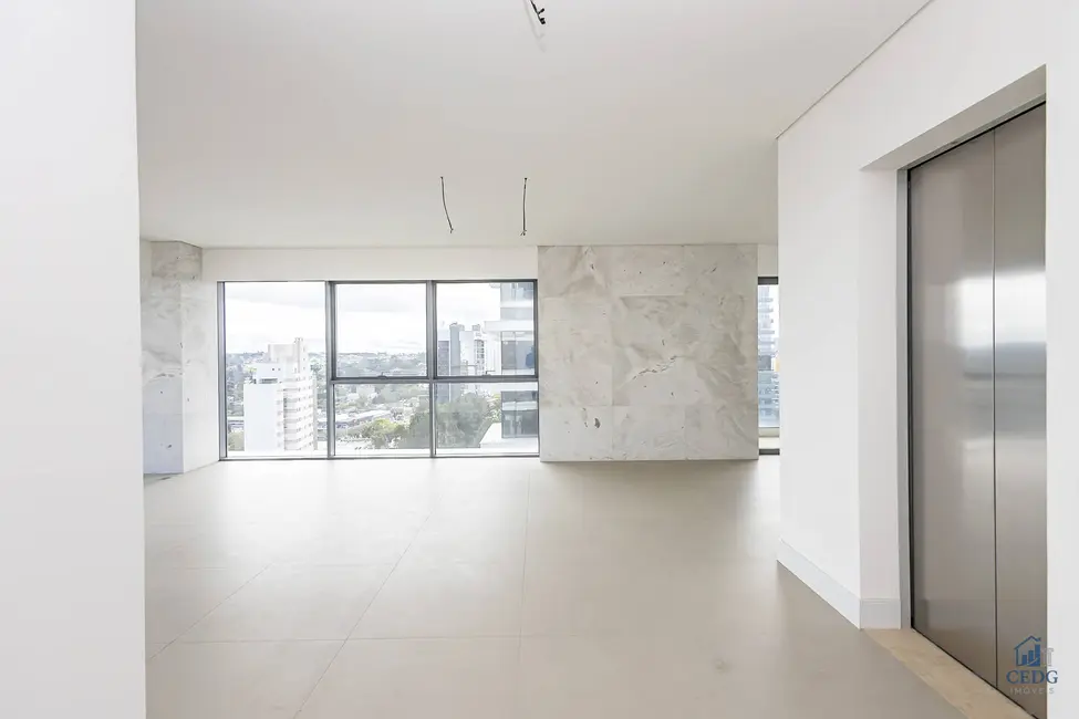 Apartamento com 3 quartos à venda, 245m2 em Campina do Siqueira, Curitiba - PR - imagem 6 Foto 6 de Apartamento com 3 quartos à venda, 245m2 em Campina do Siqueira, Curitiba - PR