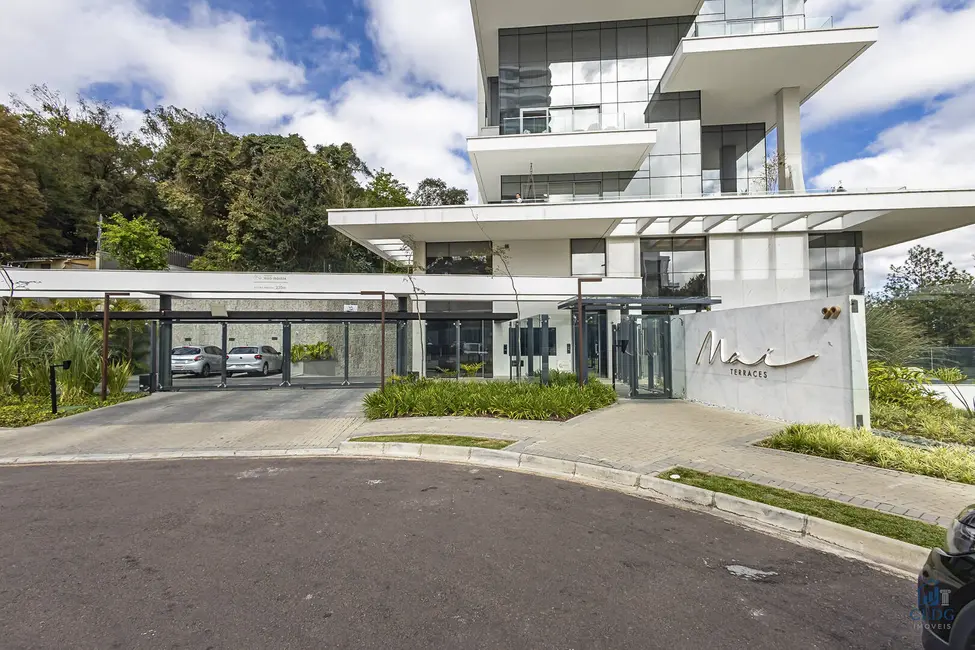 Apartamento com 3 quartos à venda, 245m2 em Campina do Siqueira, Curitiba - PR - imagem 4 Foto 4 de Apartamento com 3 quartos à venda, 245m2 em Campina do Siqueira, Curitiba - PR