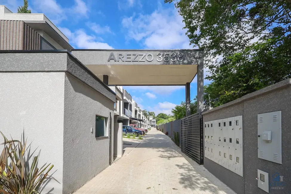 Foto 3 de Casa com 3 quartos à venda, 98m2 em Novo Mundo, Curitiba - PR